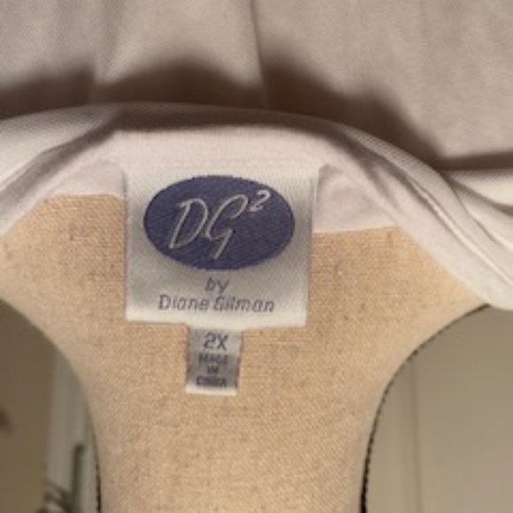 Tank top - Picture 2 of 3